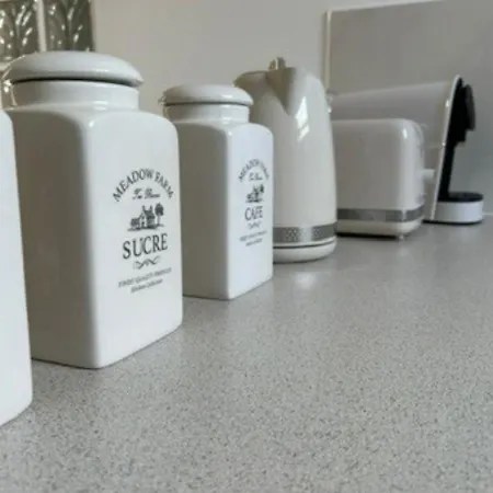 Apartamento Le Fleuri - - Wifi Gratuit - Quartier Calme *