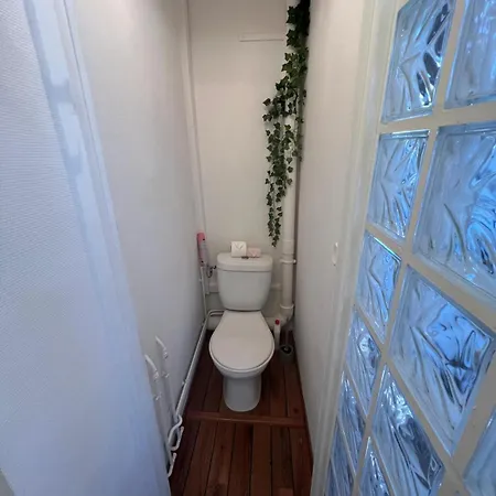 Le Fleuri - - Wifi Gratuit - Quartier Calme Lägenhet