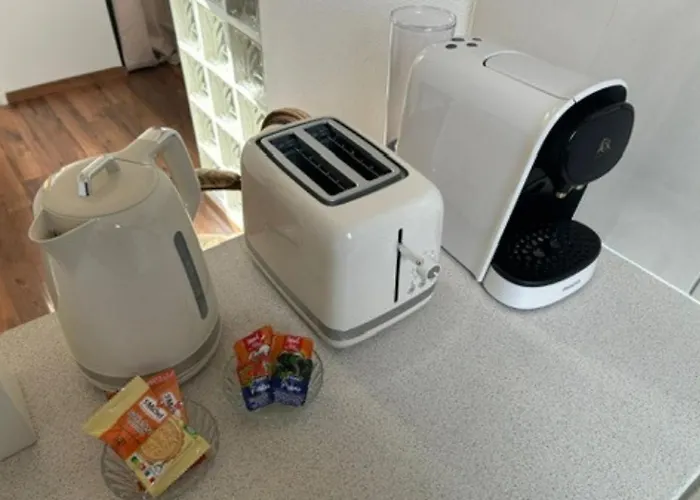 Le Fleuri - - Wifi Gratuit - Quartier Calme شقة